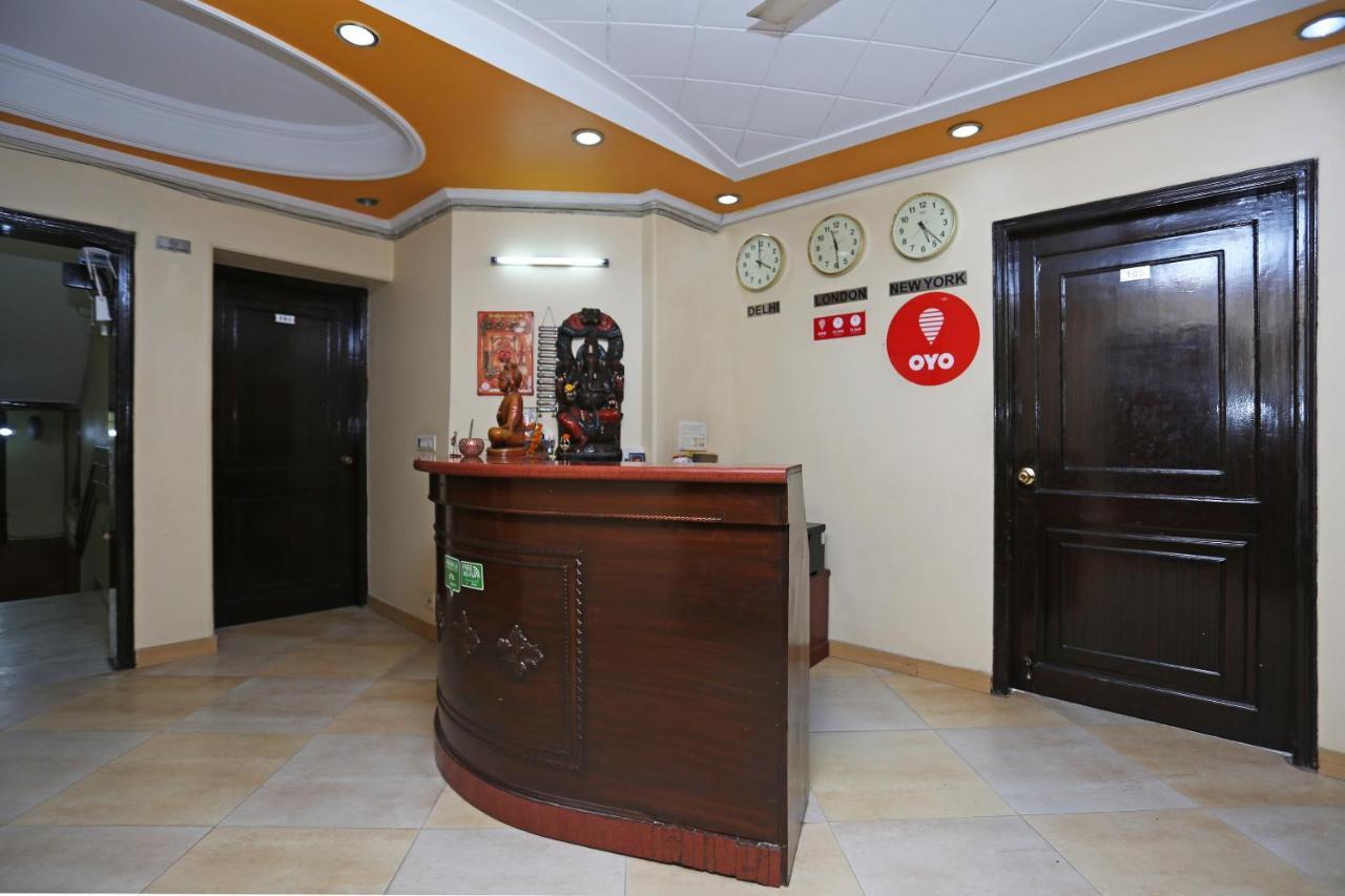 Oyo Near Mg Road Near Aravali Biodiversity Park 古尔冈 外观 照片