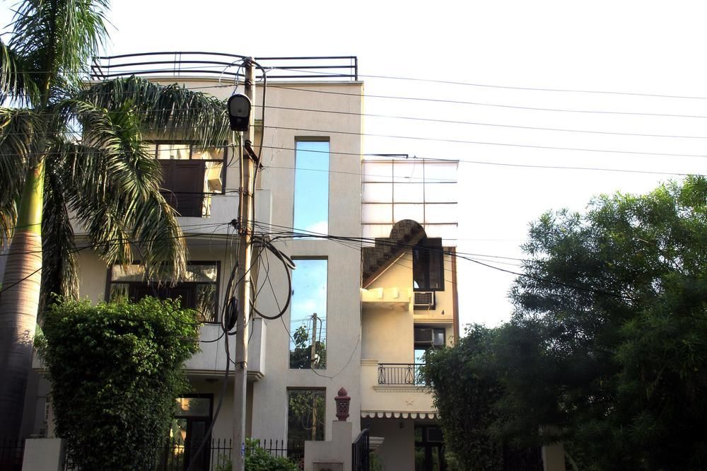 Oyo Near Mg Road Near Aravali Biodiversity Park 古尔冈 外观 照片